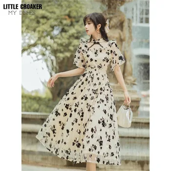 Новое и улучшенное женское летнее платье Cheongsam в стиле ретро с рукавами-пузырями и фрагментированной сеткой, демонстрирующее тонкое кружевное платье Fairy